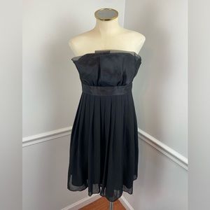 WHITE HOUSE BLACK MARKET Strapless Chiffon Coctail/Party Dress | Size 4